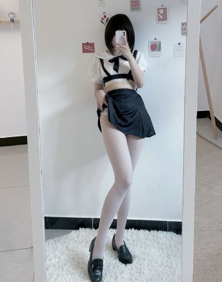 女人扒开双腿让男人桶