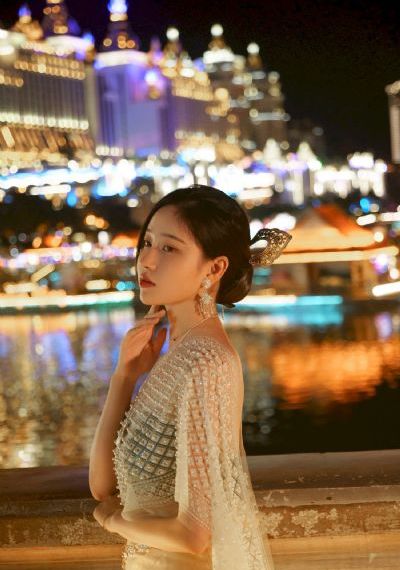 农场主和他的三个女儿们