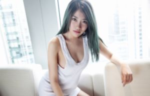 张柏芝门艳照无删减版