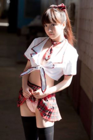 和上司在胶囊旅馆