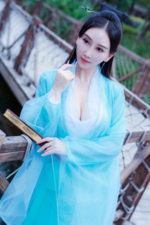 《龙谷》