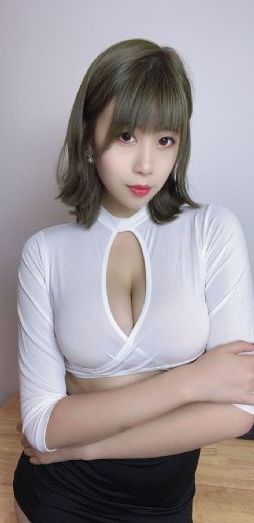 年轻漂亮的女邻居bd中字