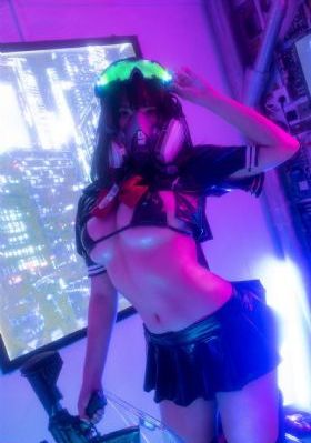 侵犯高傲女教师希崎在线观看