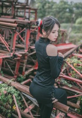 三级大乳奶理论电影