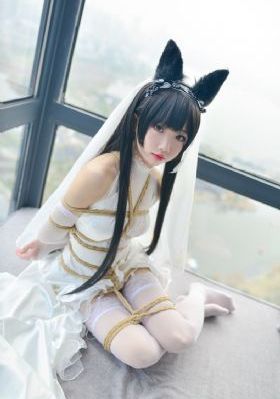 美谷朱里
